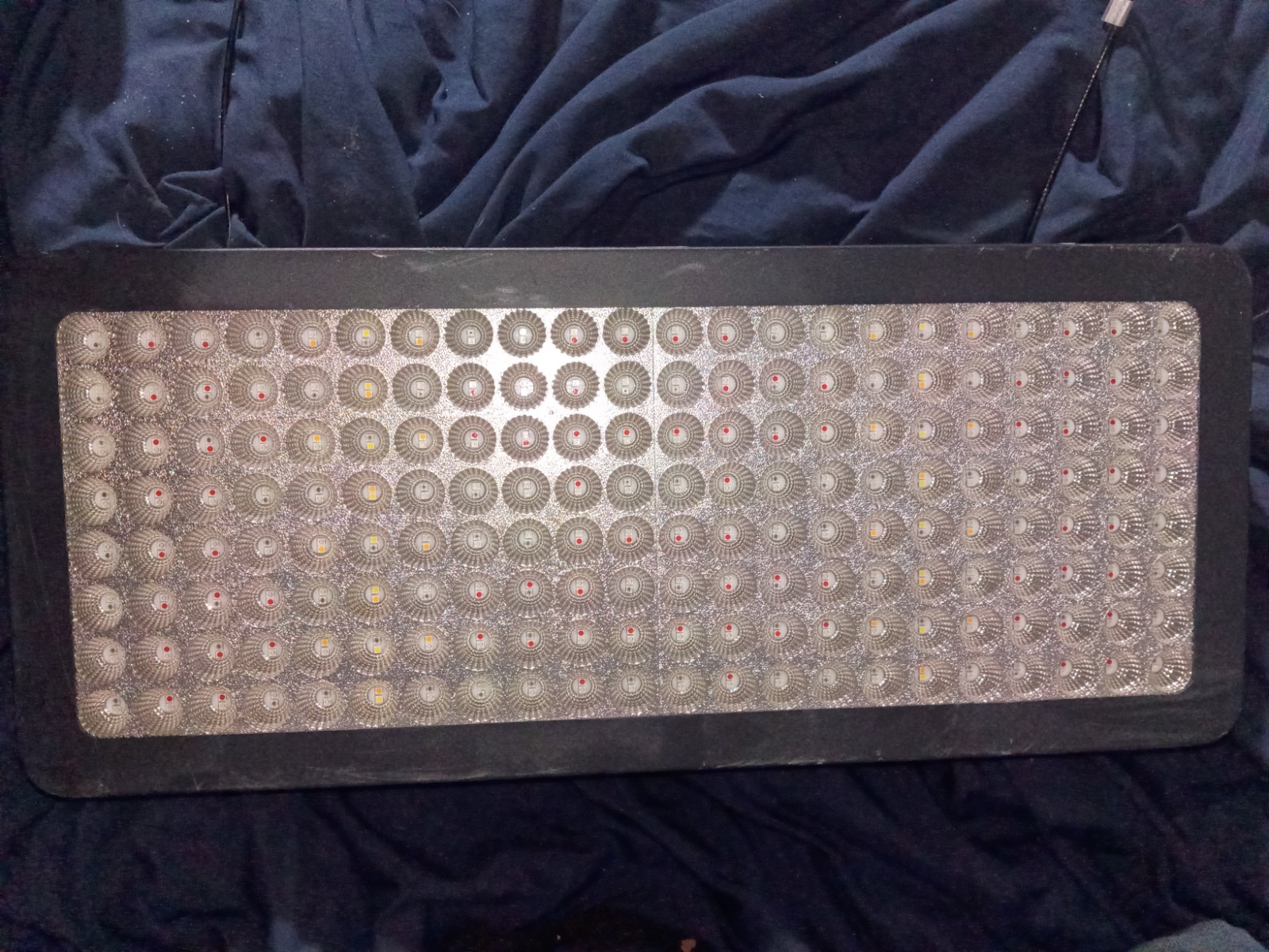 BESTVA 2000W LED Grow Light Panel GW-DMD200 AC85-265V Black Not Waterproof