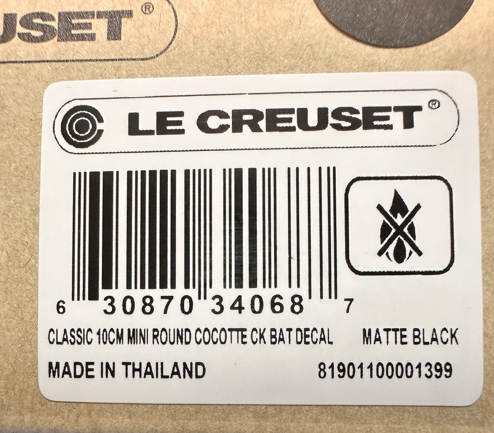 Le Creuset Matte Black Mini Round 8 oz Cocotte Shiny Bat Decal Halloween NIB