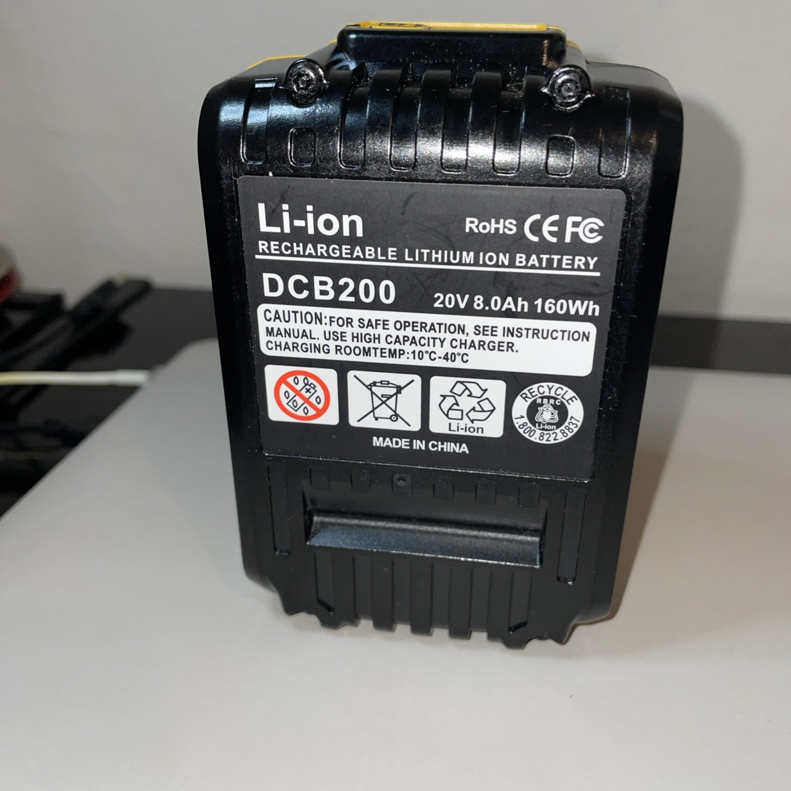8000mAh Battery Compatible with Dewalt 20V DCB200 DCB206 DCB207 DCB201