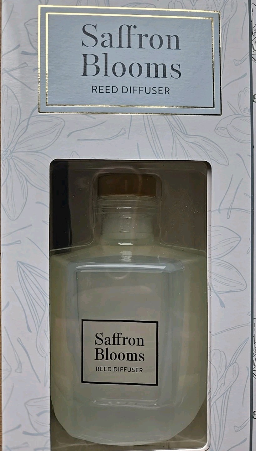 🌟NEW🌟 Bellevue Reed Diffuser 6 Oz, Set of 3 (8 Reeds Each). Variety Scents