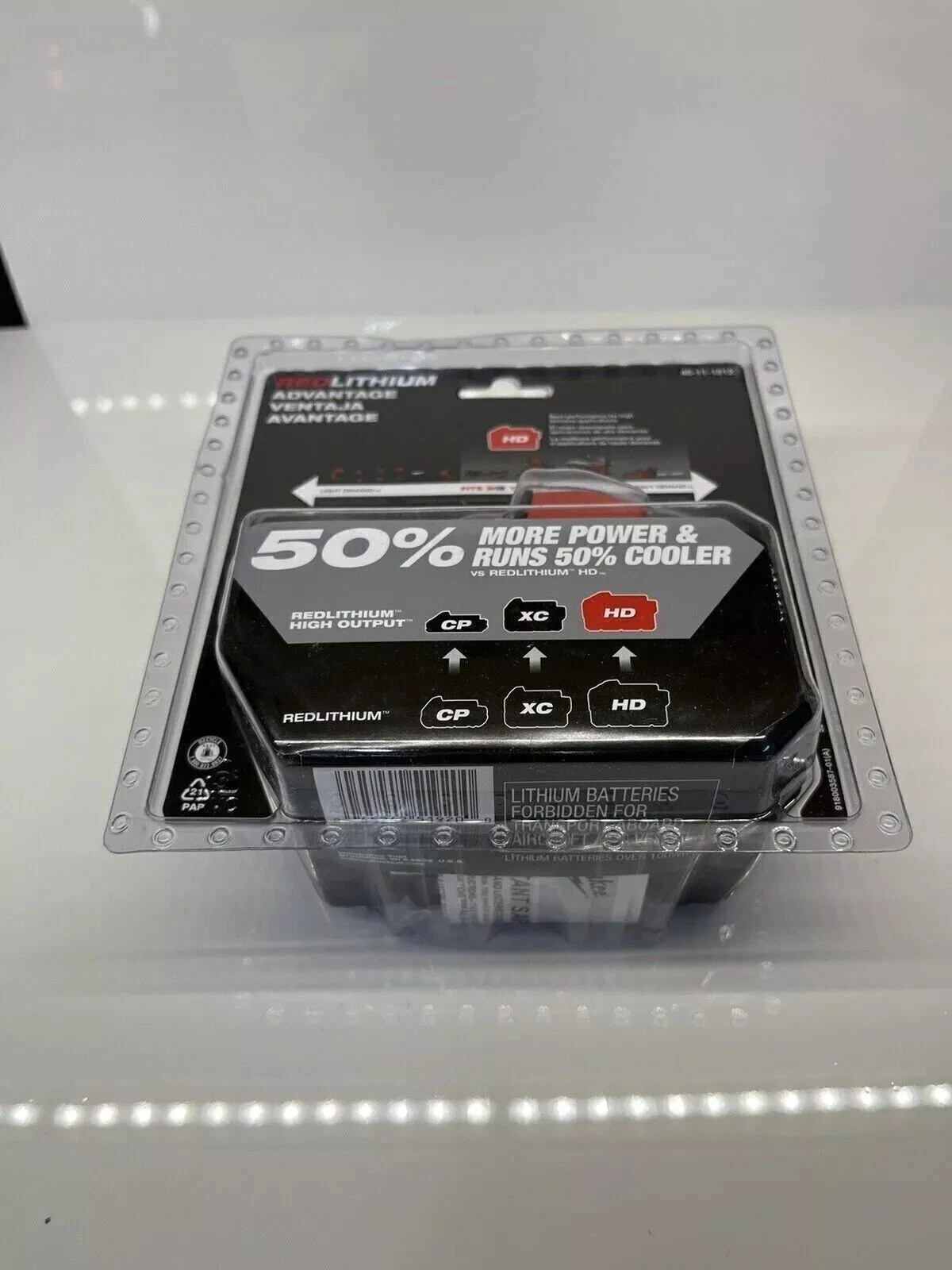 Milwaukee M18 High Output HD12.18V Lithium Ion 12.0Ah Battery (48-11-1812) 1X