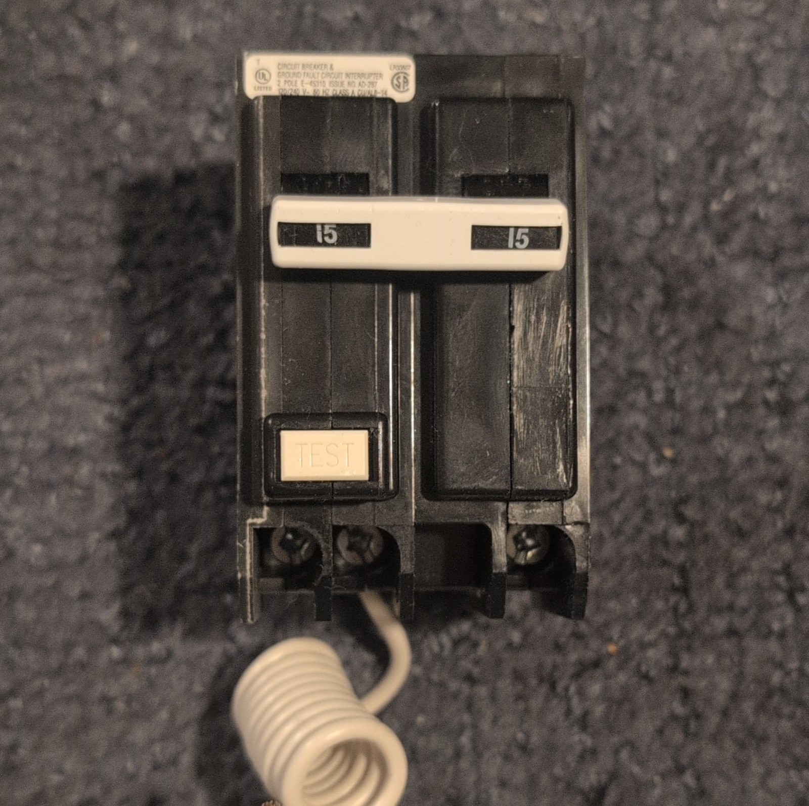 Eaton Type BR GFTCB215 15A Double Pole Circuit Breaker Ground Fault Protection