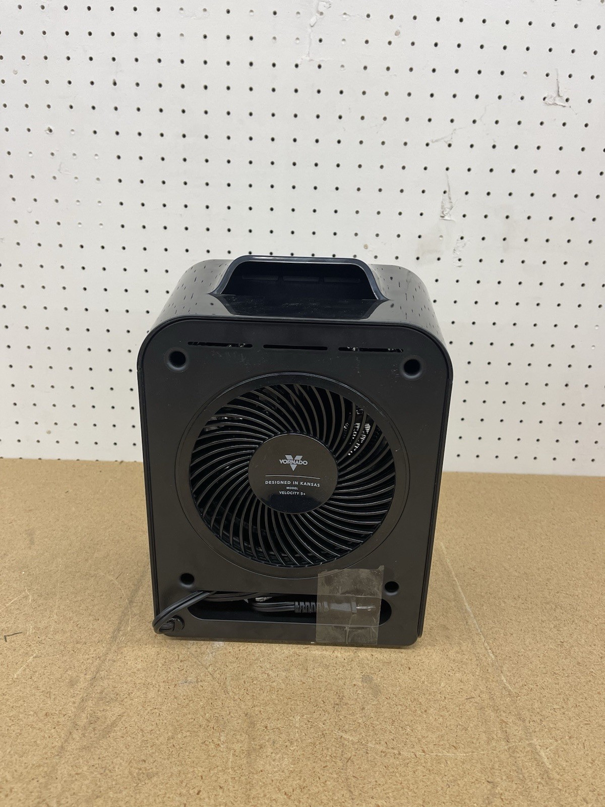 Vornado Velocity 5 Whole Room 1500W Electric Space Heater Forced Air 5118 BTU
