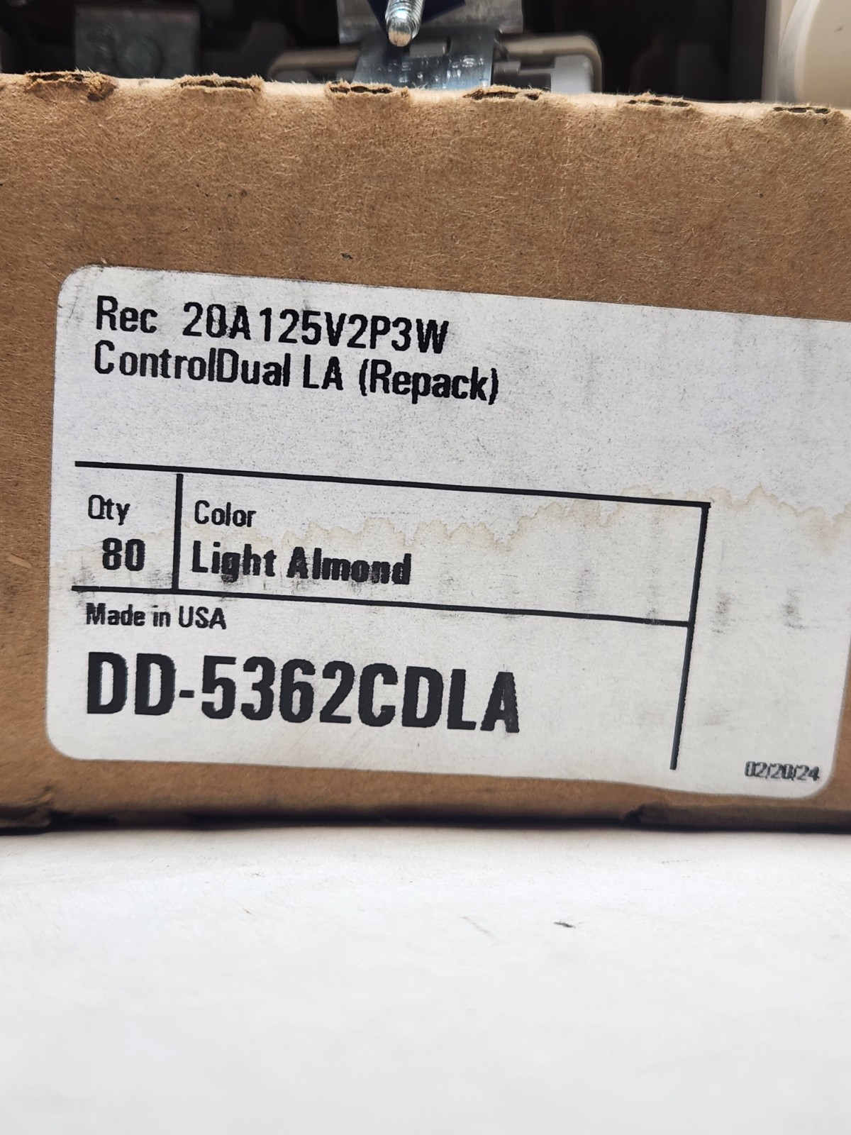 10- Eaton 5362CD Dual Controlled Receptacle Duplex Outlet 20A 125V Light Almond