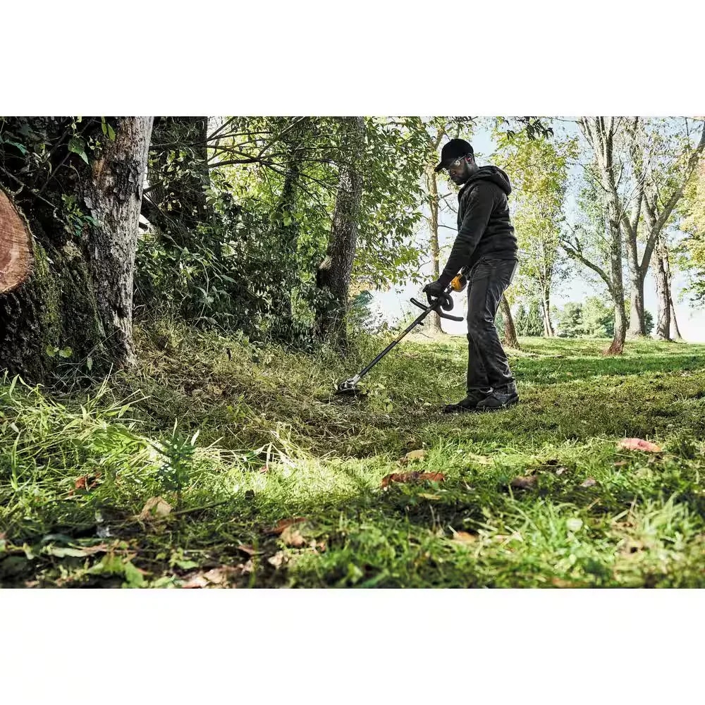 DEWALT Brush Cutter Attachment for String Trimmer Heavy Duty Metal Blade