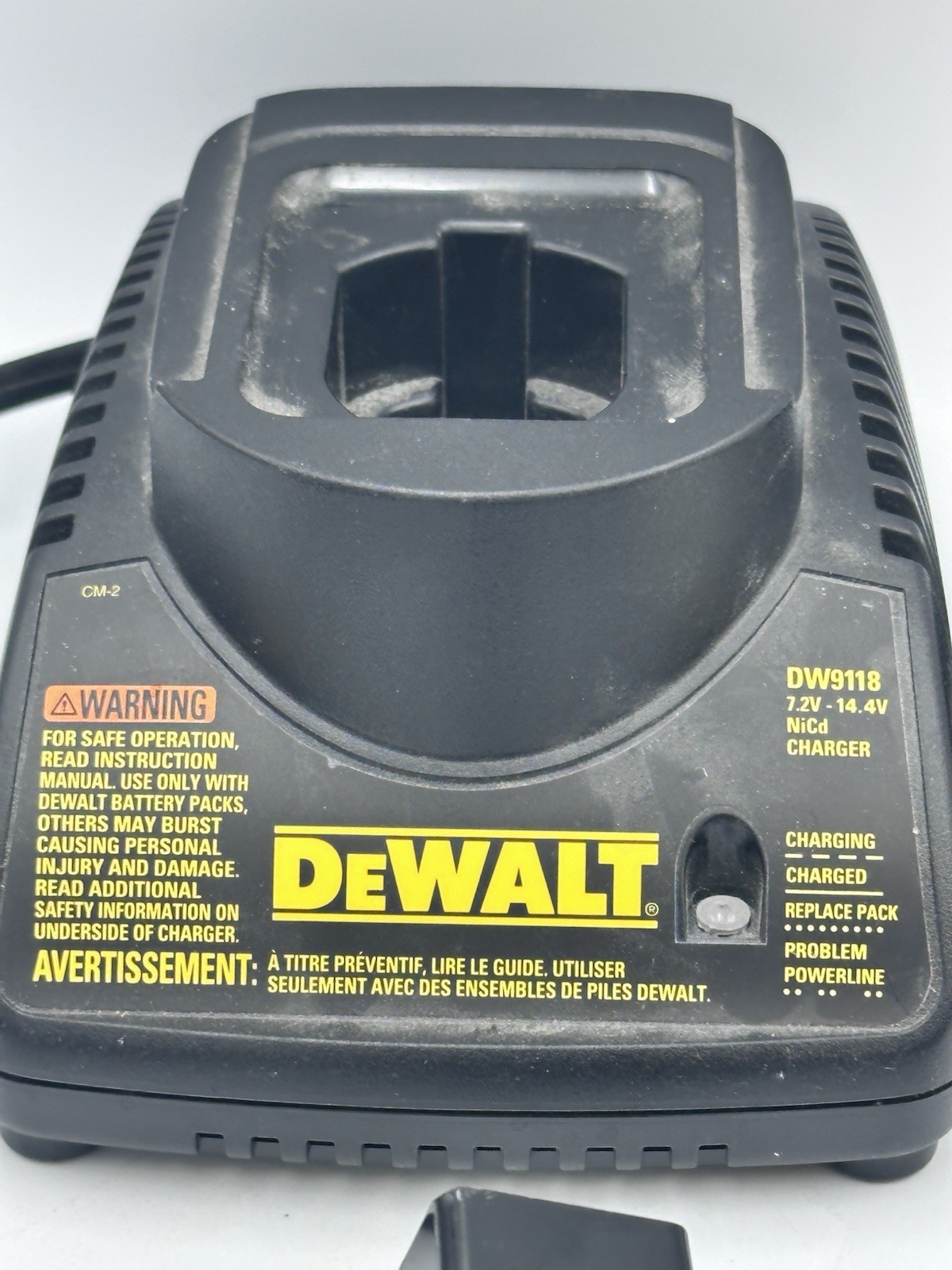 DeWalt DW920 7.2V Cordless Pivoting Screwdriver w/ 3 Batteries, Charger & Case