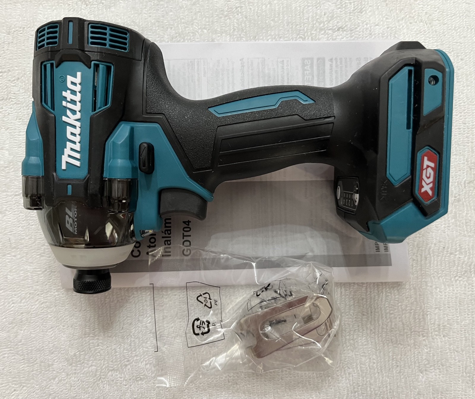 New Makita GDT04Z 40V XGT 1/4” High Torque 4-Speed Brushless Hex Impact Driver