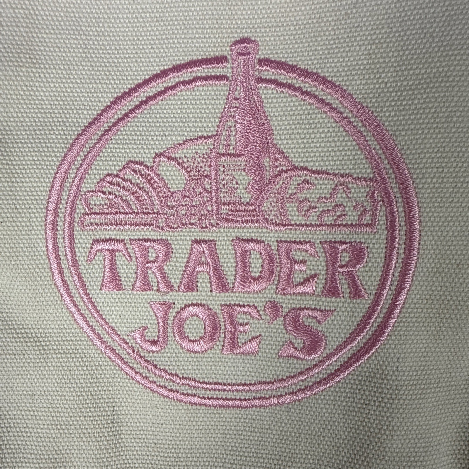Trader Joe’s NWT Large Spring 2026 Lavender Tote Bag