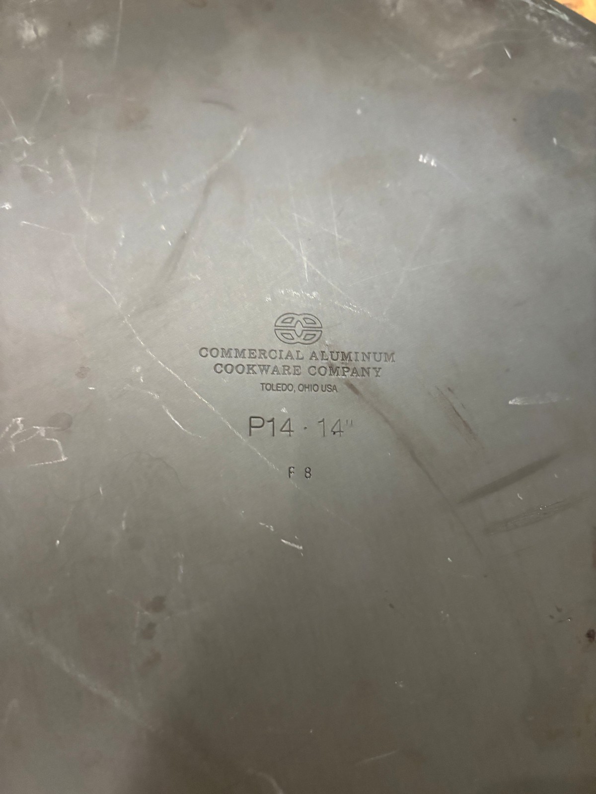FDx Pre-Calphalon Vintage 1968 Hard Anodized Commercial Aluminum PIZZA PAN P14