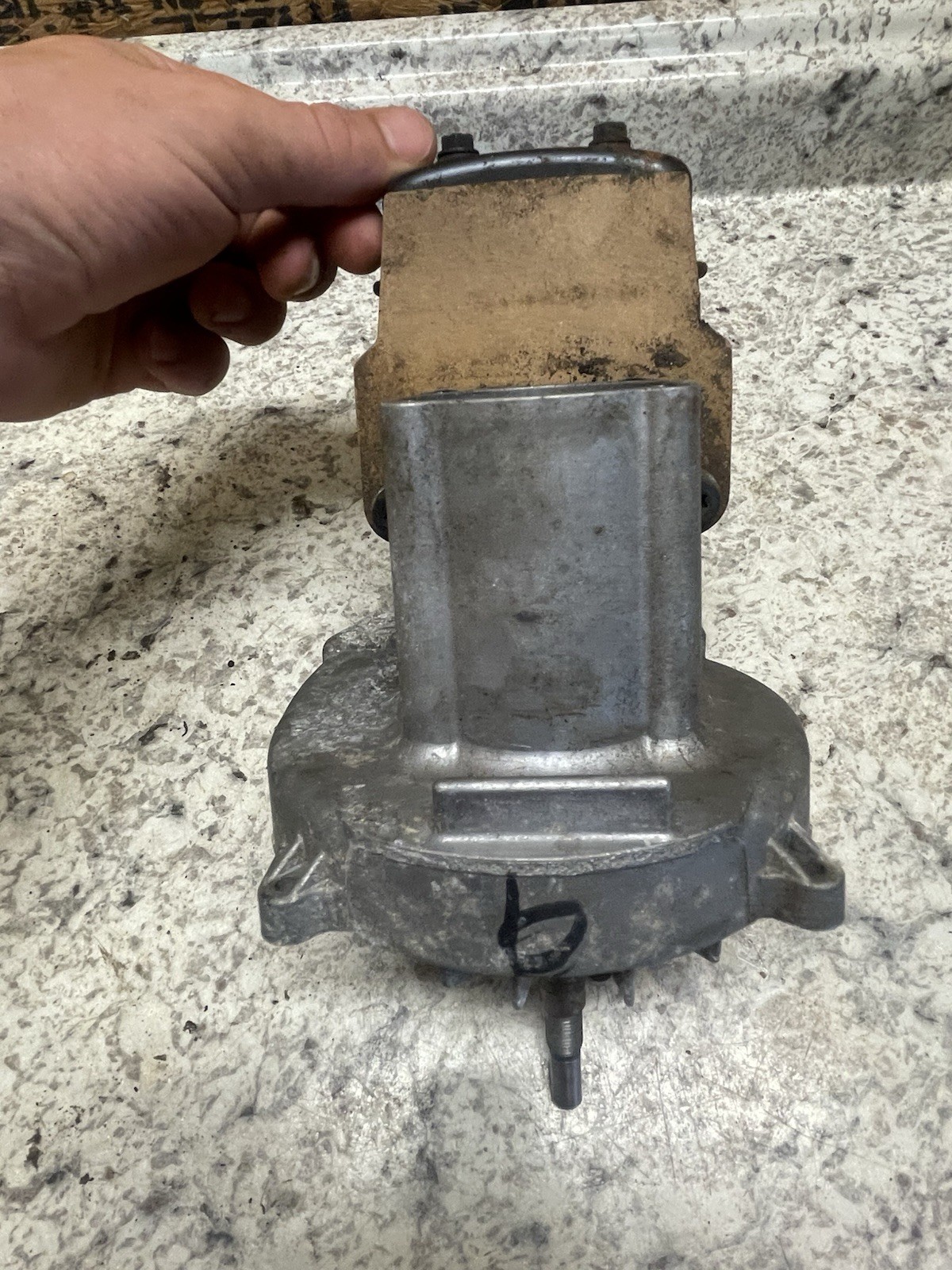 OEM Troy-Bilt 31cc TB15CS Trimmer Engine (Untested, Spins Freely) MTD 75304332