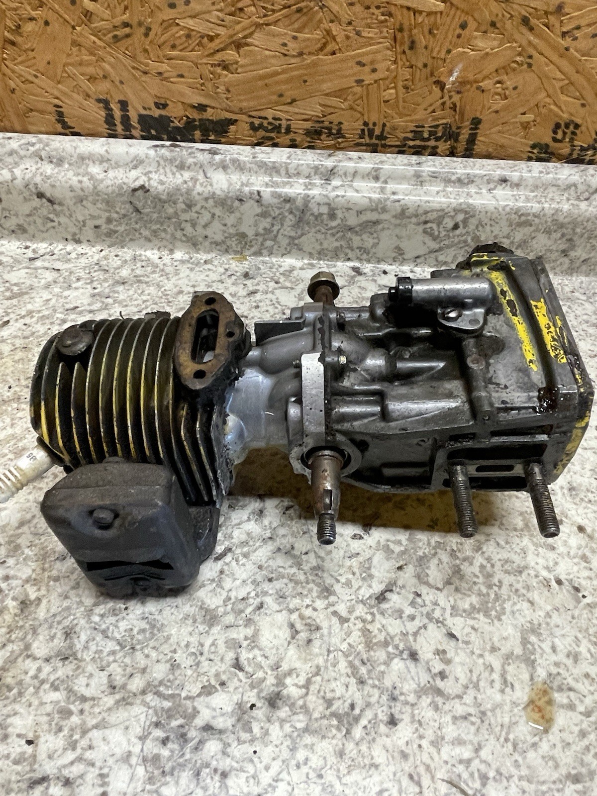 OEM Vintage McCulloch Chainsaw Engine, Untested, Unknown Model, Spins Freely