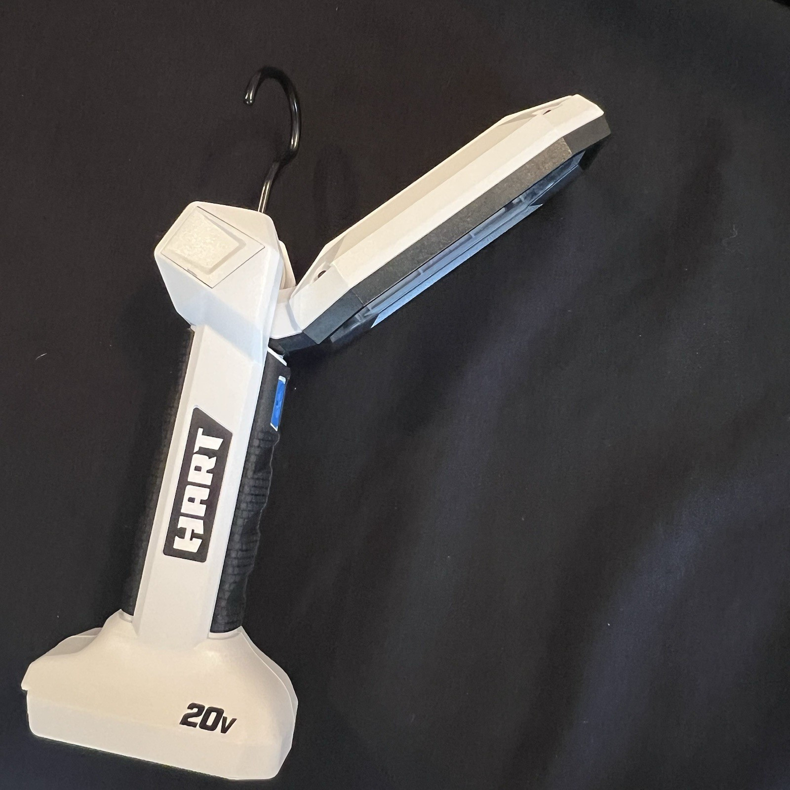 New HART 20-Volt LED Folding Project Light (Open Package) HPHL33 Tool Only