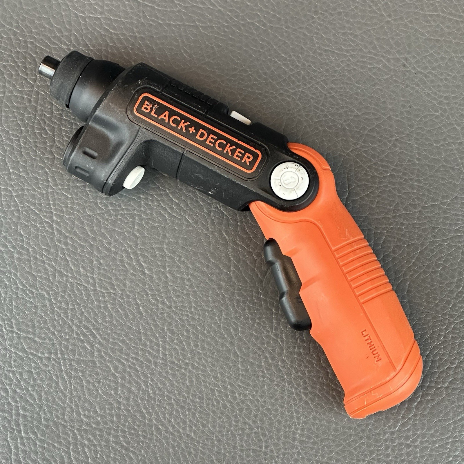 BLACK+DECKER 4V MAX Cordless Screwdriver w/ LED (BDCSFL20C) Charger Not Included