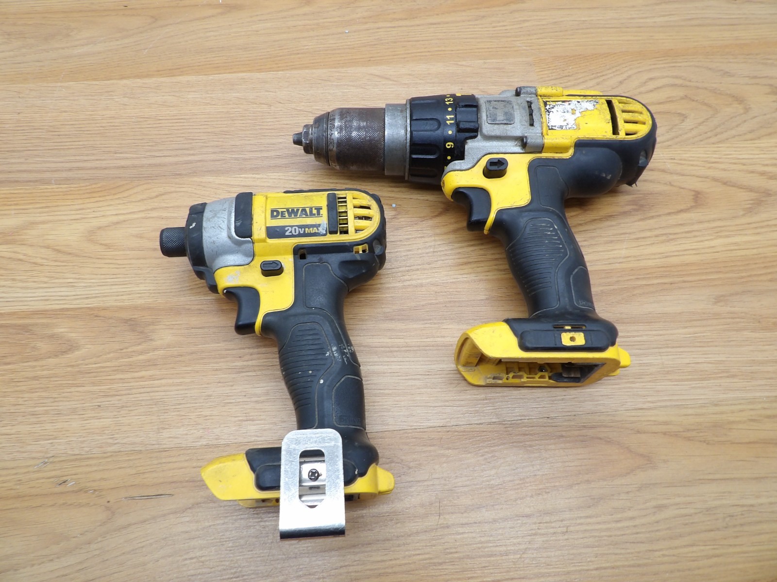 DeWalt Impact Driver DCF885 20V MAX 1/4″ Cordless & Dewalt 1/2″ Drill-READ!!!!