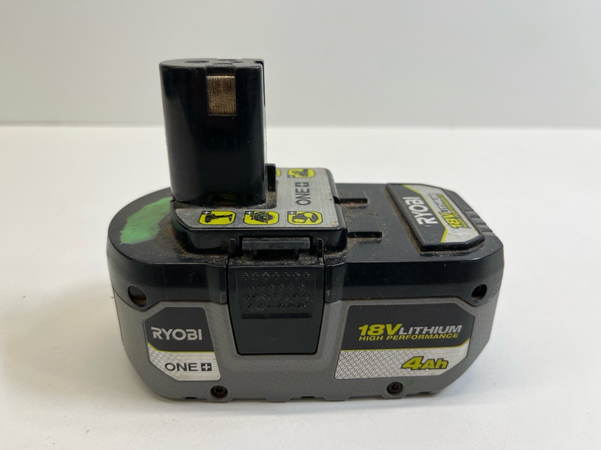 18V 4AH RYOBI BATTERY (P06035094)