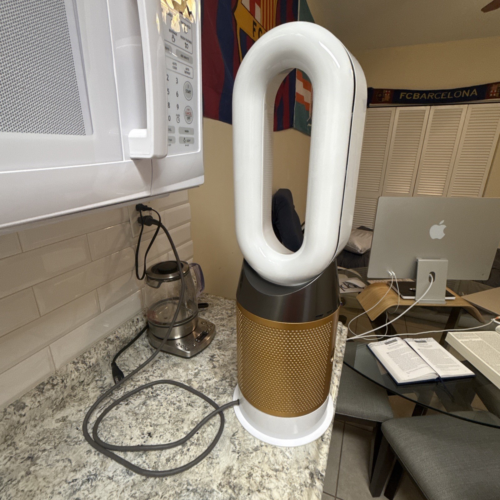 Dyson Purifier Hot+Cool Formaldehyde HP09 White/Gold Remote Perfect Working 100%