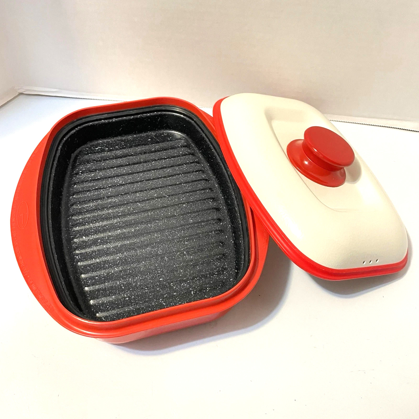 Range Mate Rectangular Nonstick Microwave Grill Pan Red With Recipe Booklet