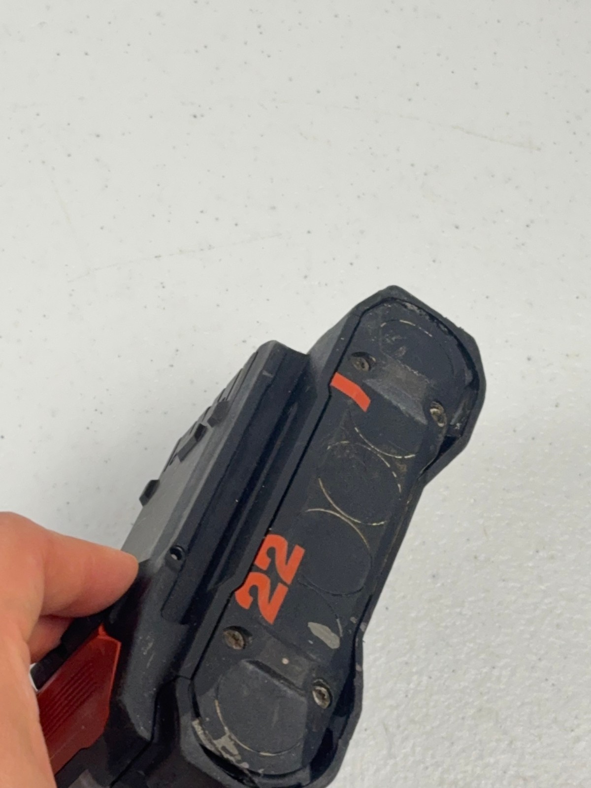 Hilti B-22-85 Li-ion 22V NURON 4.0AH Compact Power Tool Battery Pack WORKING