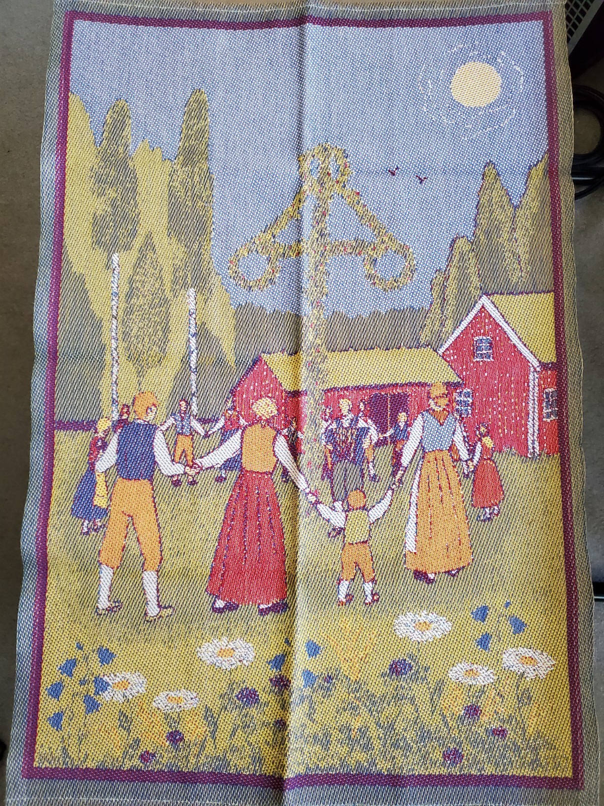 Swedish Ekelund MidSommar dancing around maypole towel / wall hanging md Sweden