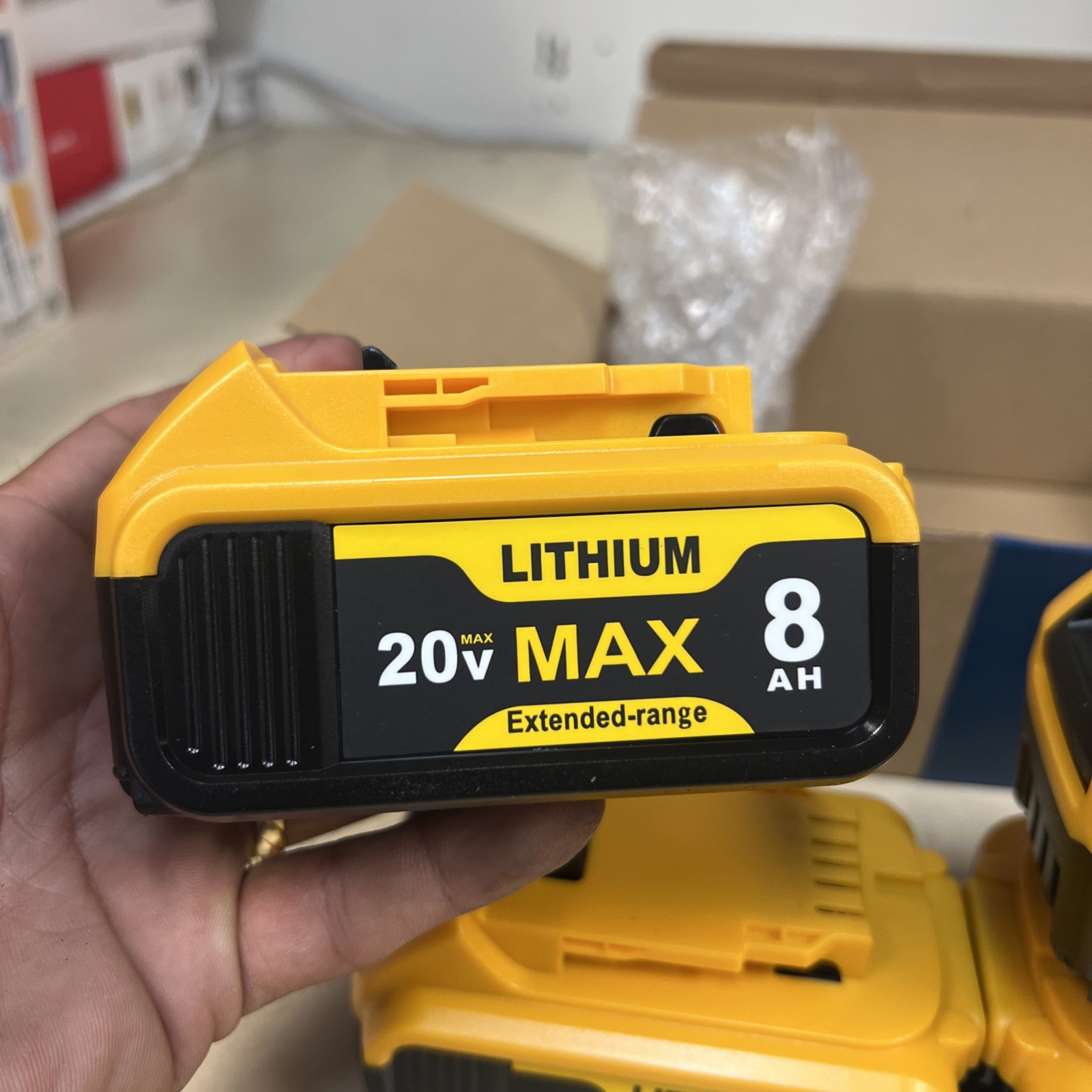 Lithium Ion Battery 20V 20 Volt 8.0AH DCB206 DCB208 DCB200 For DeWalt Lot Of 4