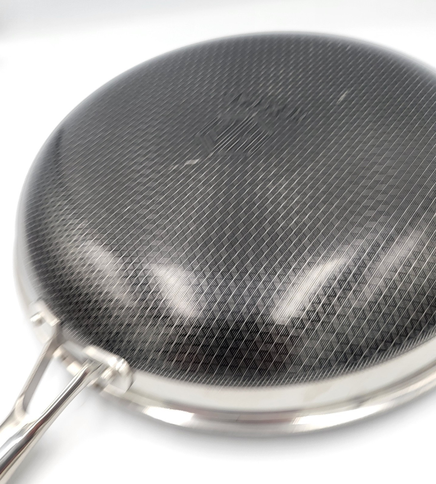 HexClad 12″ FRYING PAN with LID 12-Inch 12 Hybrid Non-Stick -Used Good Condition