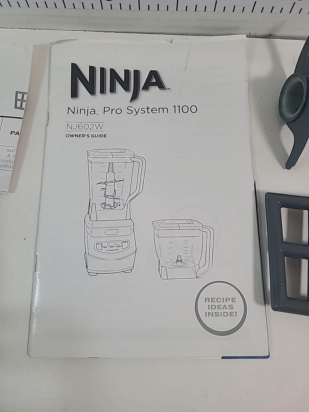 NINJA Pro System 1100 Blender 1100W Food Prcessor 72 Oz -Tested/Missing Parts