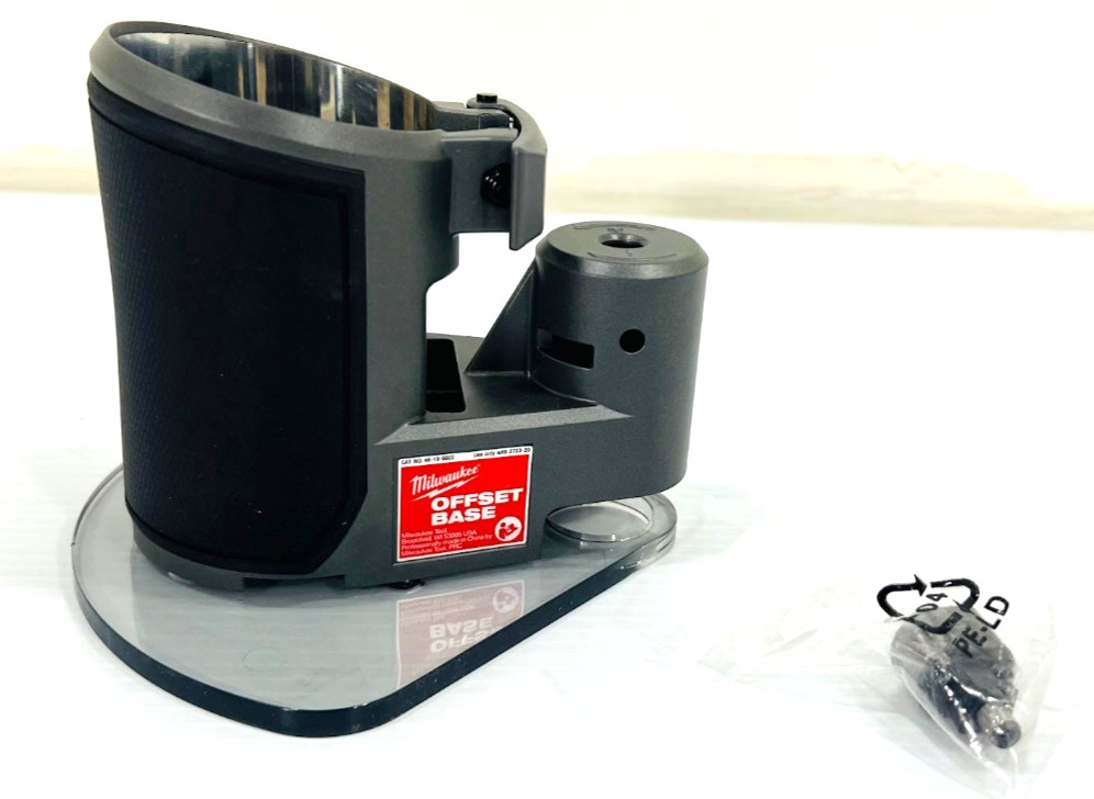 Milwaukee Compact Router Offset Base 48-10-5602***Attachment Only***