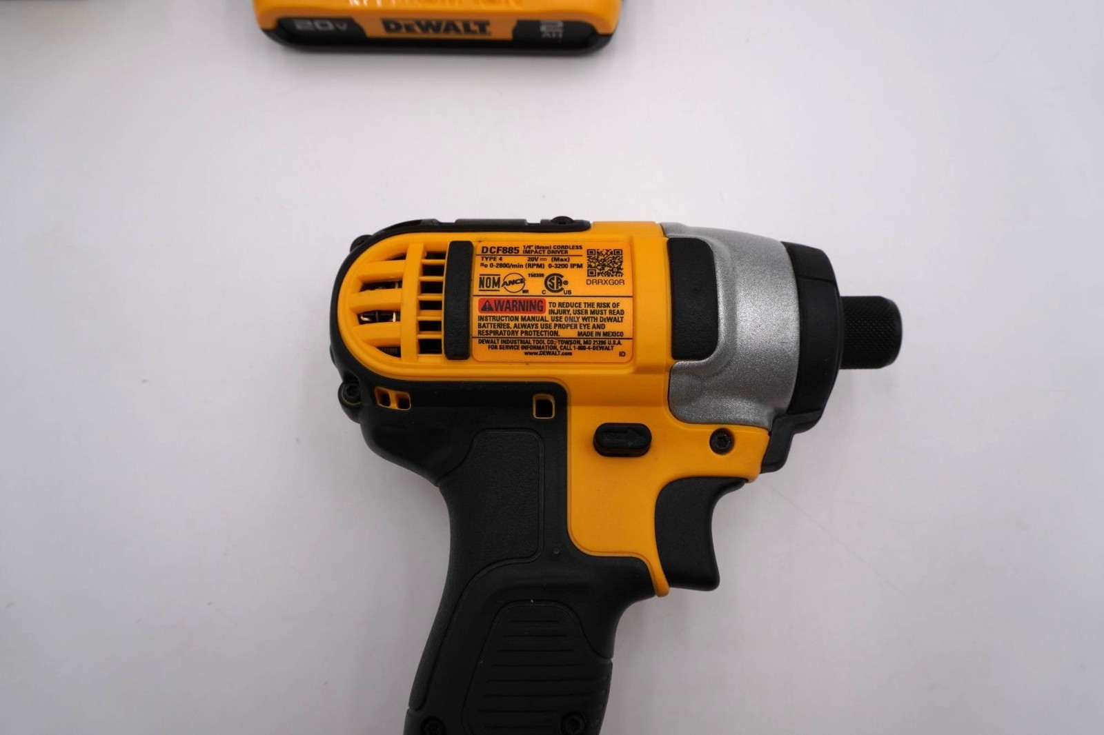 DEWALT DCF885 DCF850 20V MAX Impact Driver Kit Battery Charger Bag Open Box