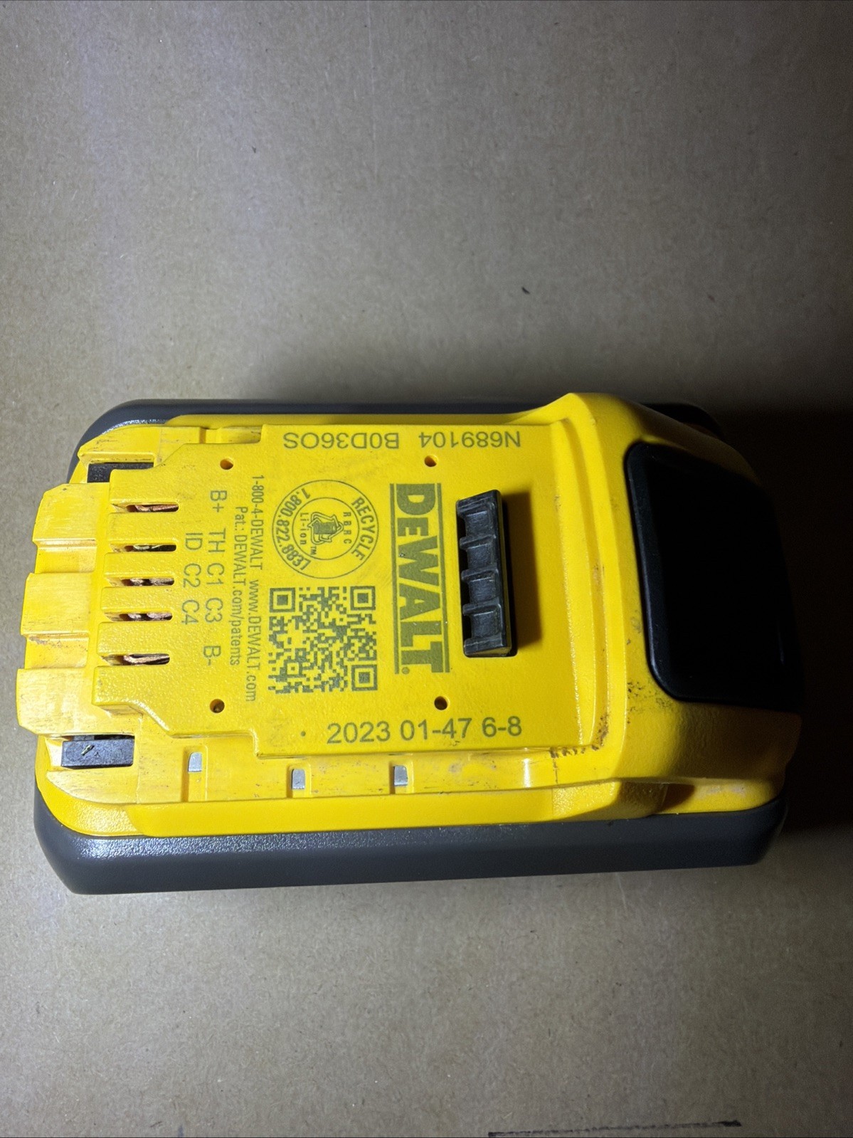 2023 DeWalt 9ah Flexvolt Battery 20/60v Lithium Ion For Parts Or Repair 9 Ah