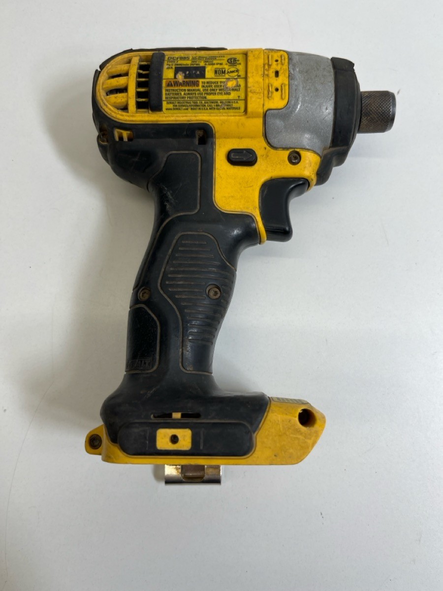 20V 1/4″ DEWALT IMPACT DRIVER (P06036540)