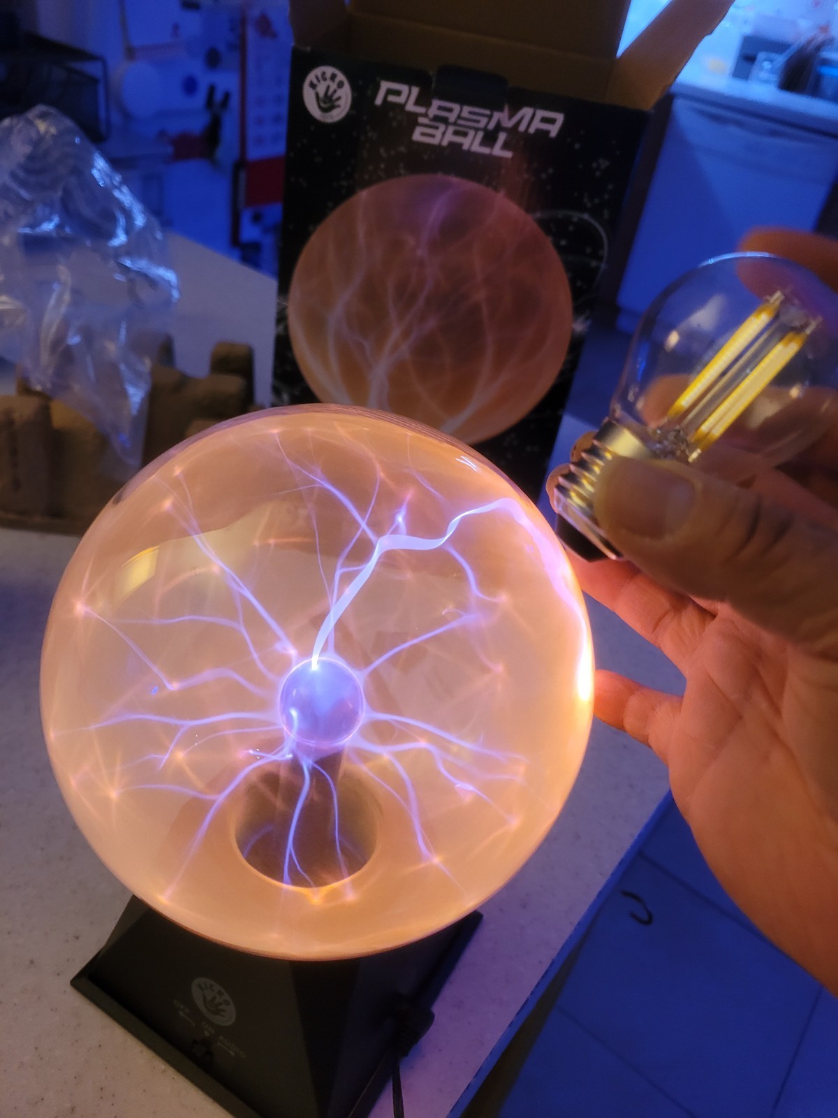 7.5 ” Orange Plug In Plasma Ball Touch Sensitive With 1 Bulb Wireless Light Up