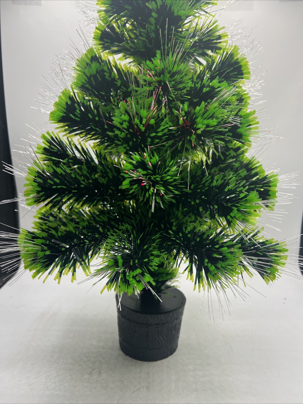 Fiber Optic Christmas Tree 22” Continuous Color Blinking Lights Battery Operated