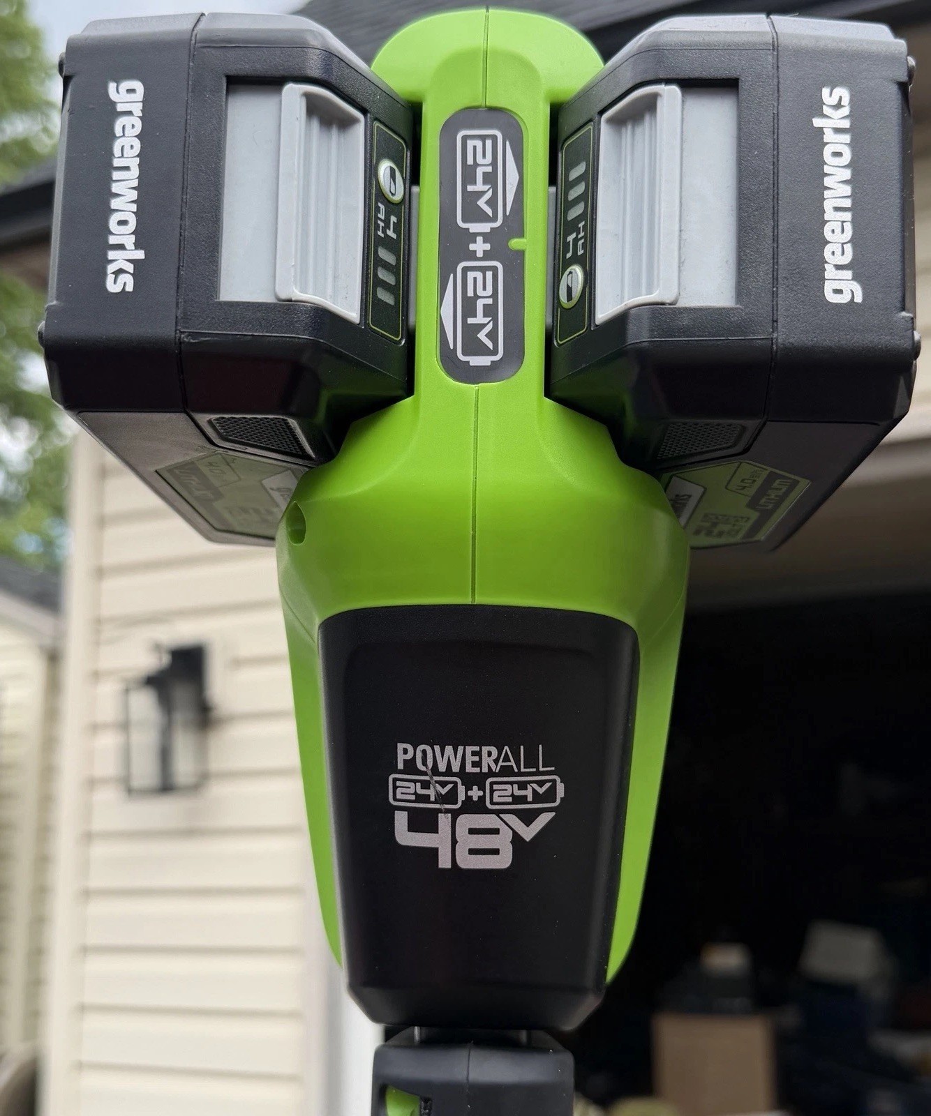 Greenworks POWERALL 48V (24V+24V) Battery Power Snow Shovel 12 in Green/Black