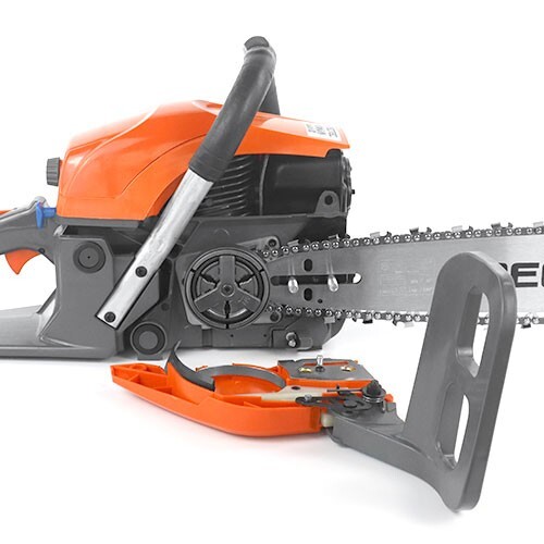 62cc Gas Powered Chainsaw with 20” Guide Bar Saw Chain 2-Stroke Engine Cut Wood