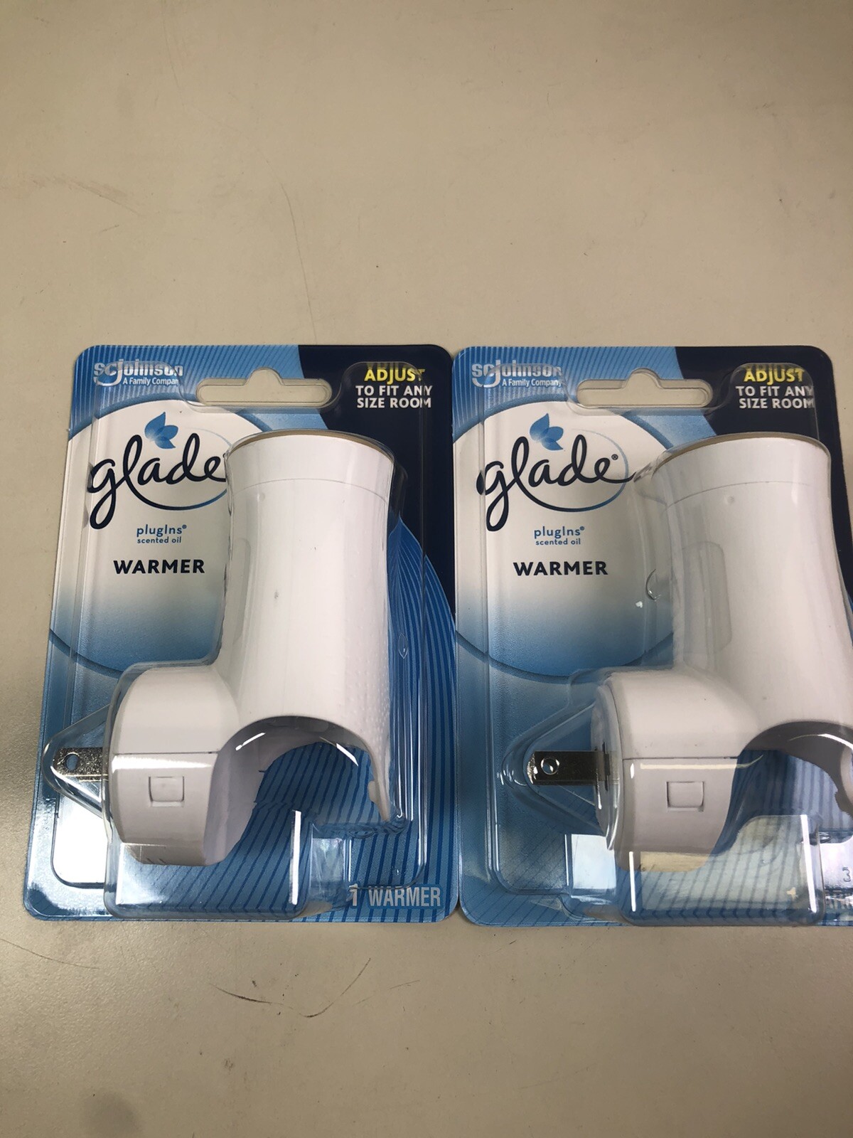 Glade Scented Oil Plugins Warmer Adjustable Any Size Room Air Freshener (2 Pack)