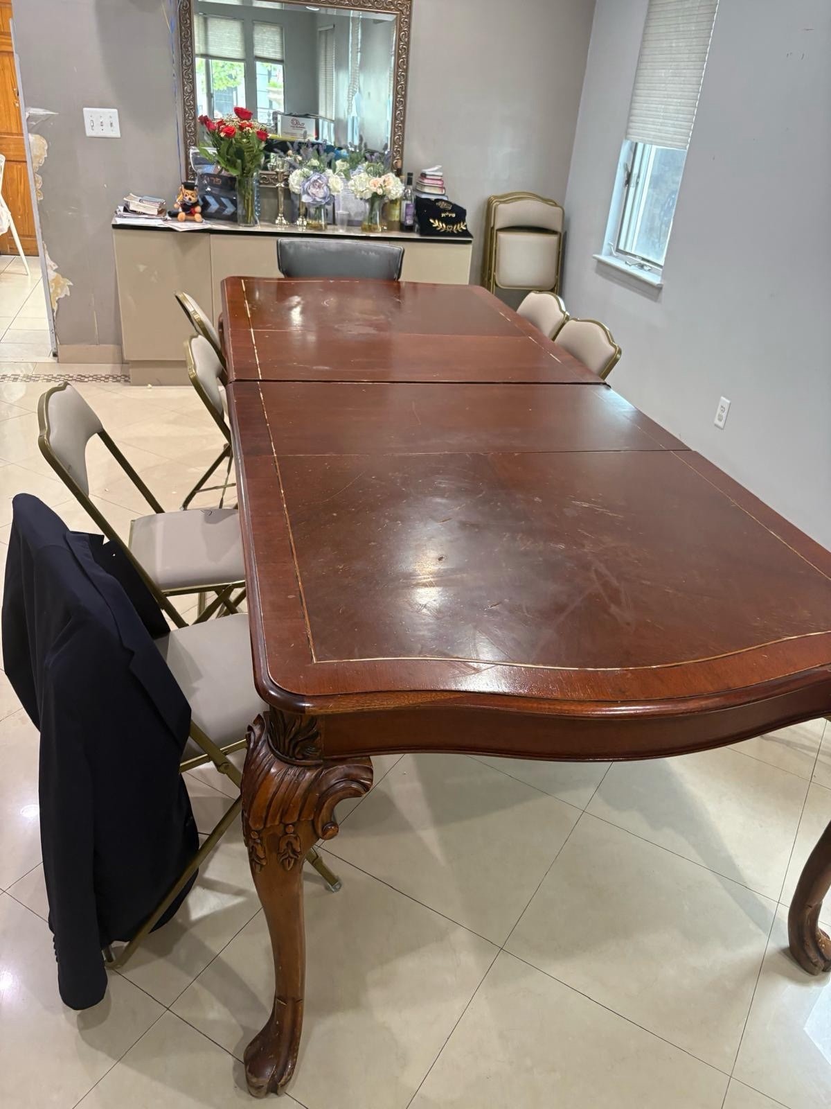 Dark Wood Brown Rectangular Dining Table with Curved Legs for Dining Room
