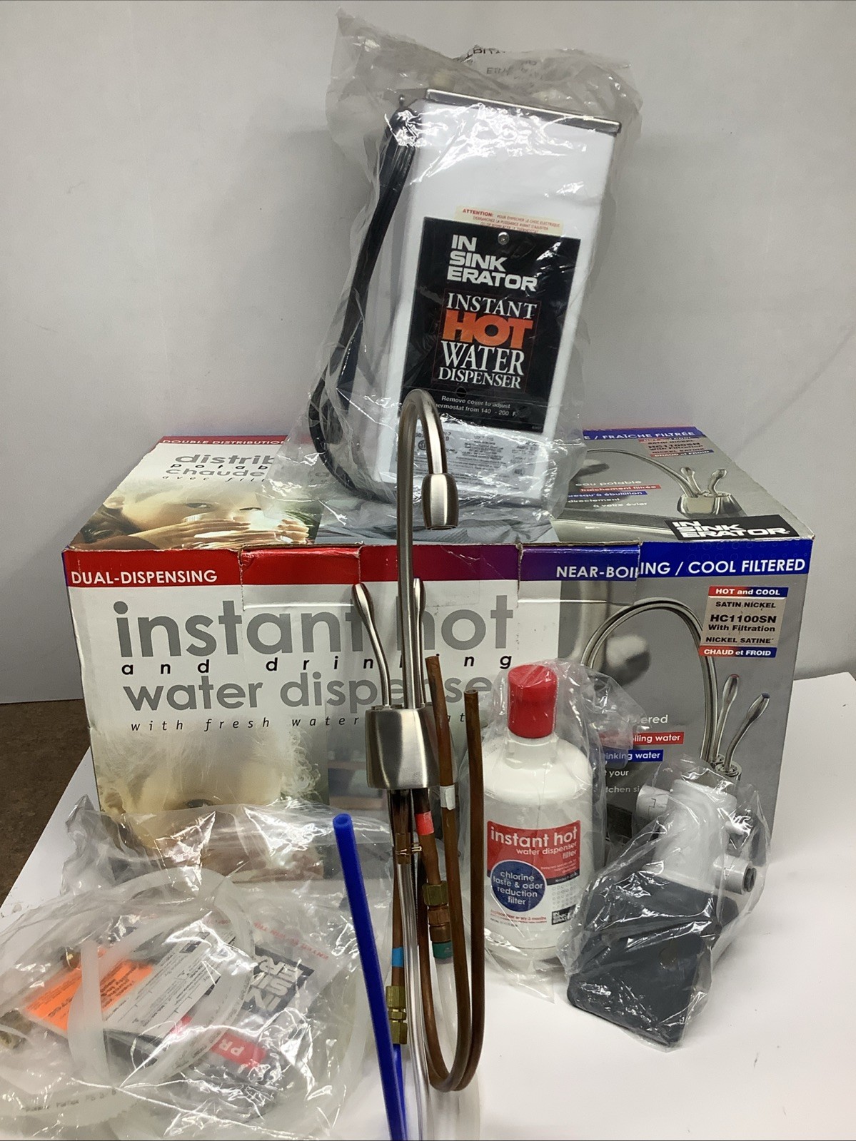 Insinkerator Instant Hot Cold Water Dispenser F-HC1100W COMPLETE KIT w/ Tank