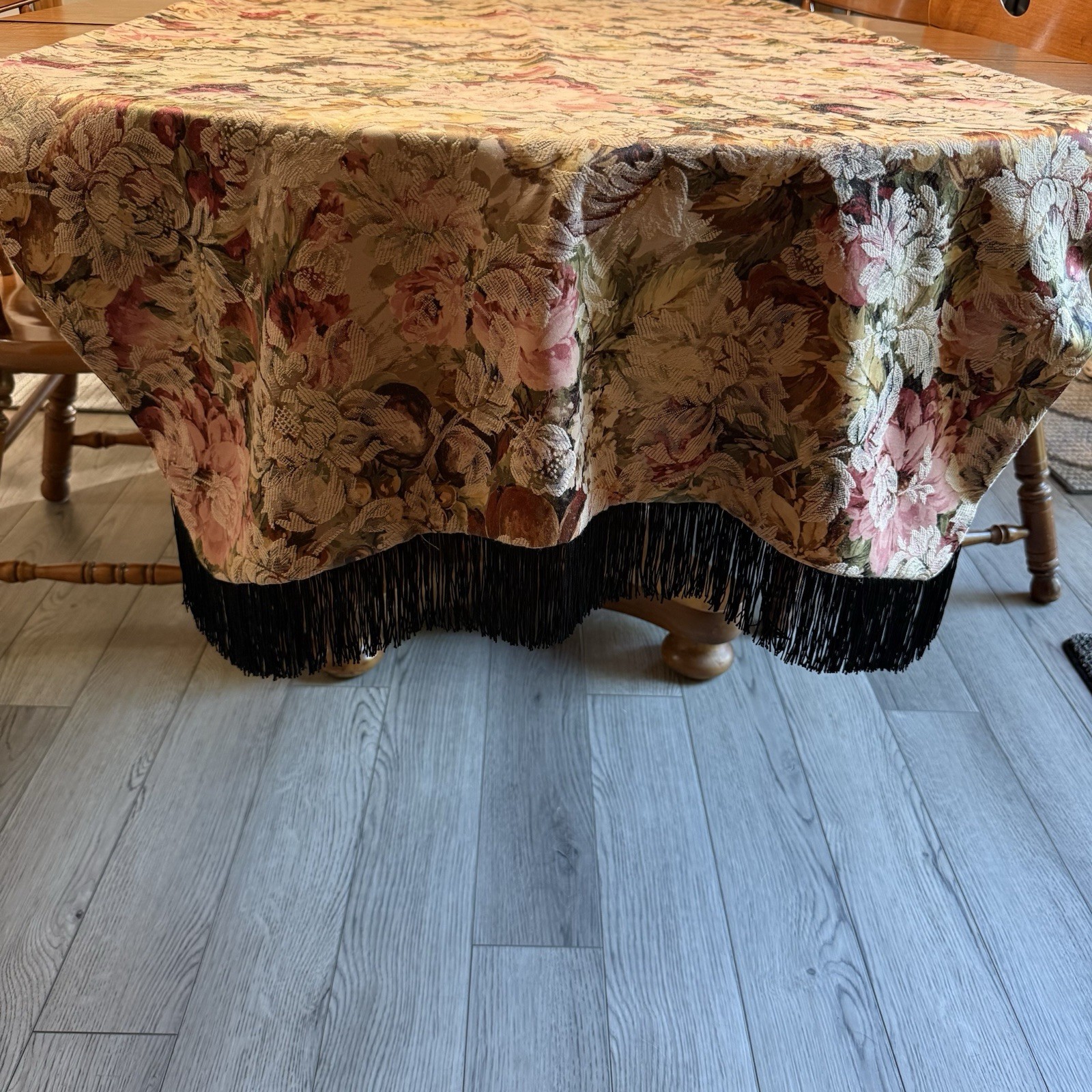 VTG Floral Damask Brocade Table Runner Black Silky Lining Fringe Custom 72×32”