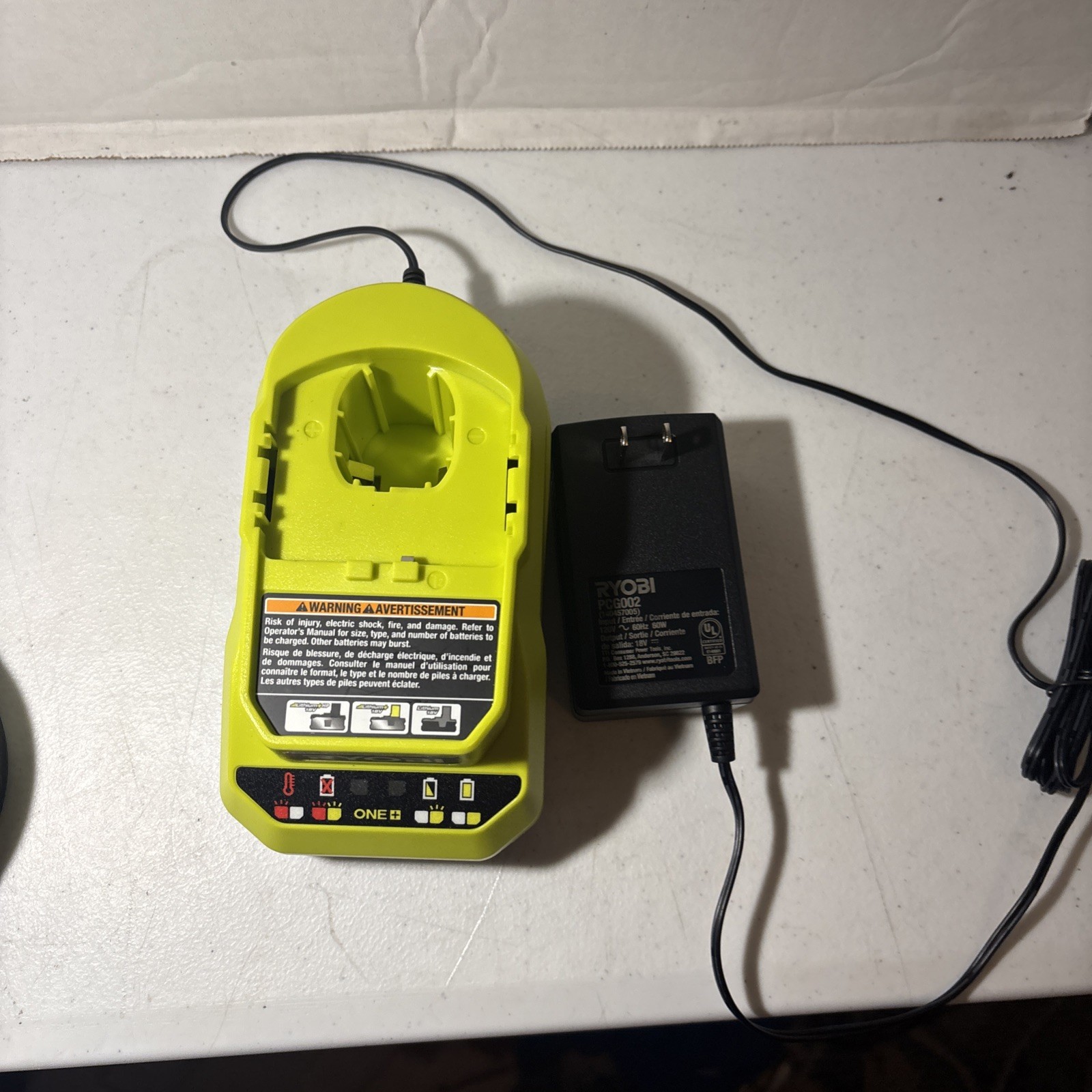 Genuine Ryobi One + Lithium Ion Charger 18v PCG002 91831
