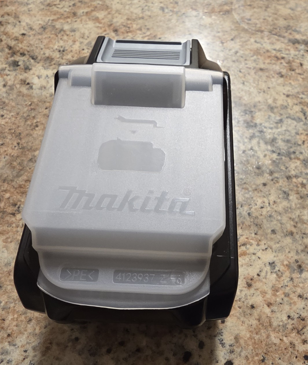 Makita XGT 40V Max Lithium-Ion (Li-Ion) 4.0Ah Battery Pack, Black