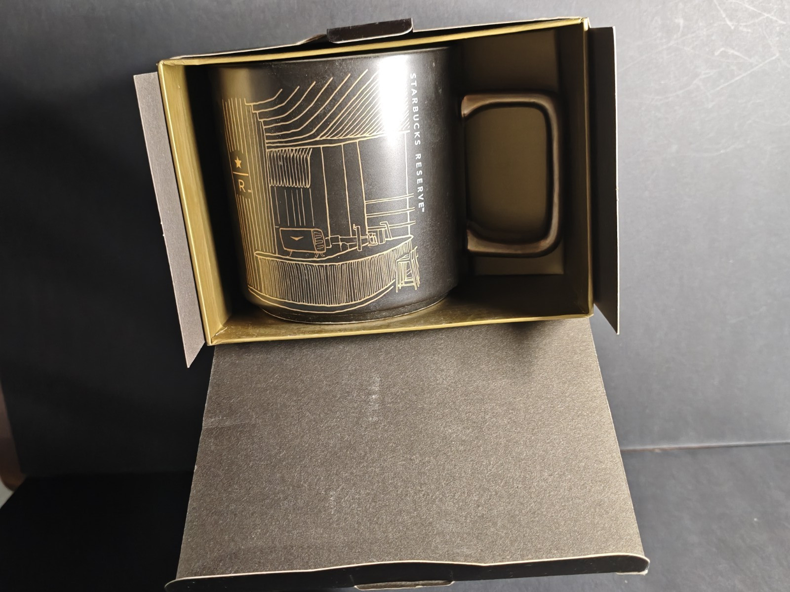 Starbucks Reserve Malaysia Exclusive Mug Johor 16oz 473ml Black Gold