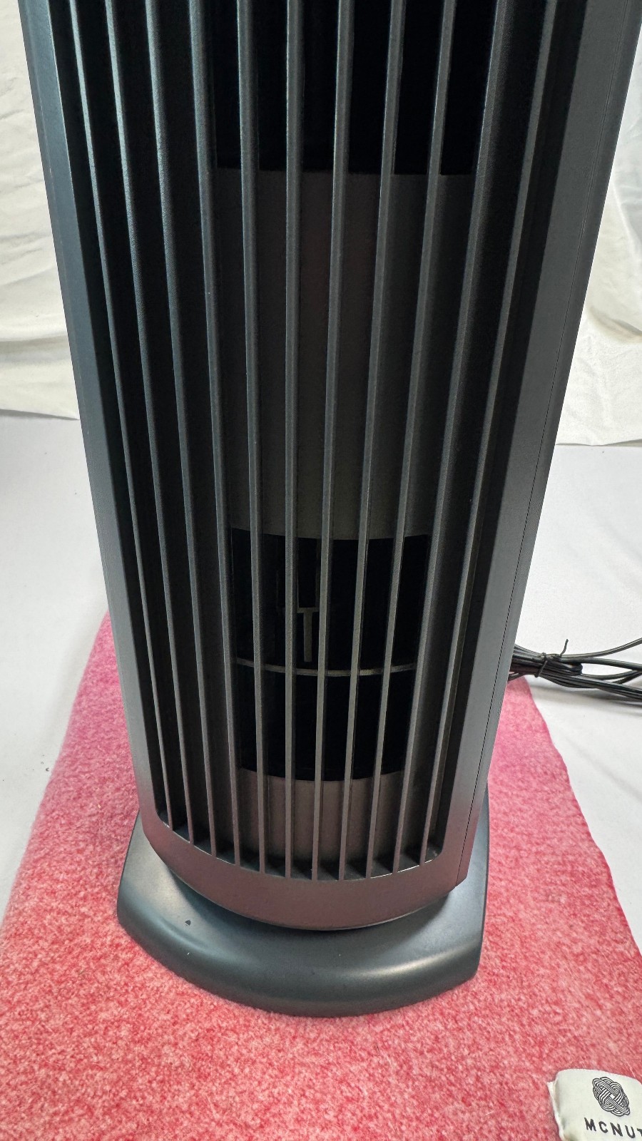 Holmes HAP1203 Tower Air Purifier HEPA-Type 188 sq ft – Open Box