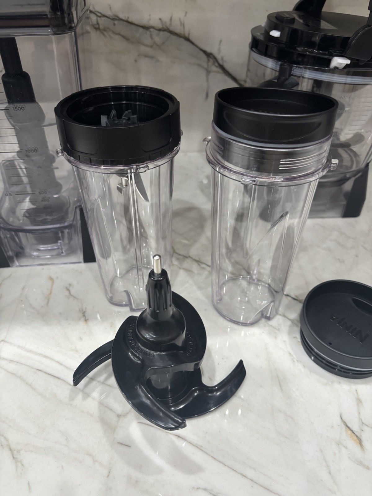 Used1500W Mega Kitchen System Blender & Food Processor with 2 Cups, Black BL770