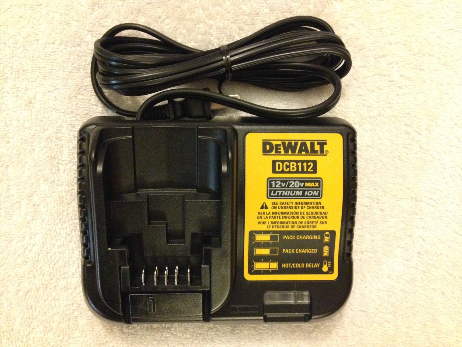 New Dewalt DCB112 12V & 20V Max Li-ion Battery Charger replaces DCB100 & DCB107