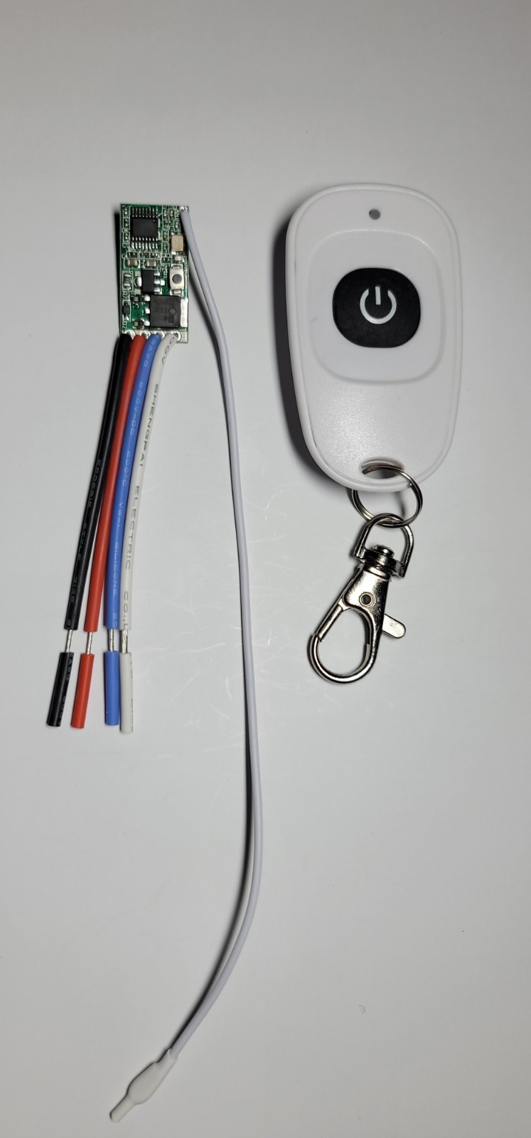433 MHz Universal Wireless RF 01Button Remote Control Transmitter And Receiver.