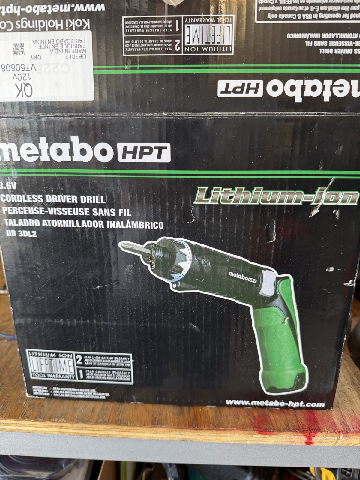 Open Box DB3DL2 Cordless Screwdriver 3.6V Li-Ion Green/Black LED Light