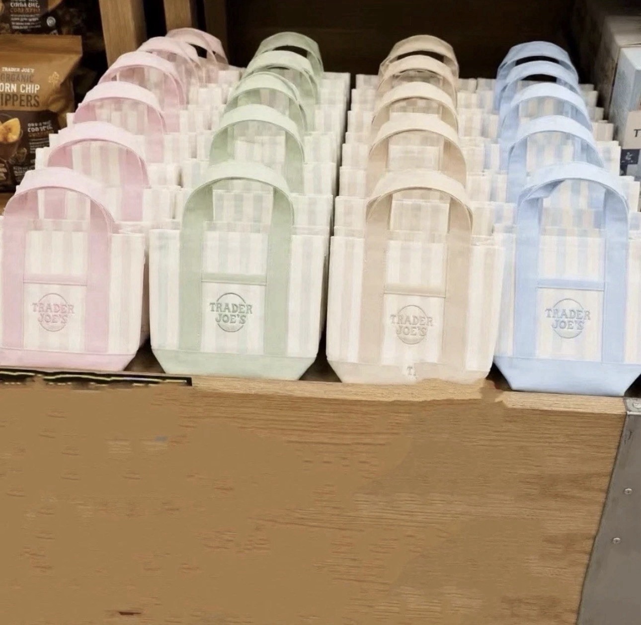 Trader Joe’s Mini Pastel Stripe Canvas Tote Bag Limited Edition Set Of 4