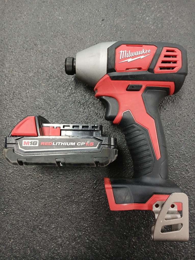 MILWAUKEE TOOLS 2656-20 – IMPACT DRIVER (P11033333)