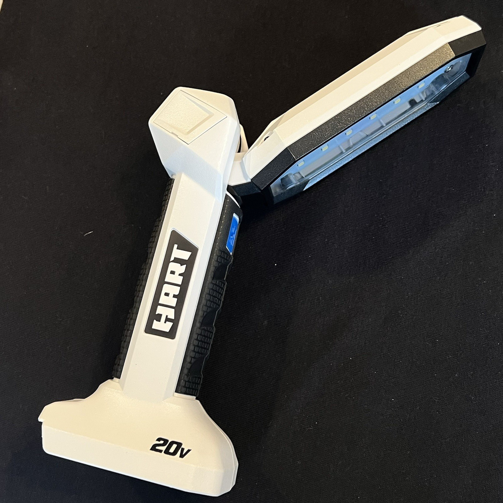 New HART 20-Volt LED Folding Project Light (Open Package) HPHL33 Tool Only