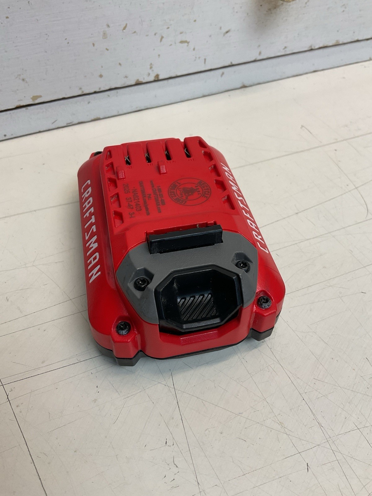 Craftsman 20V 2.0Ah Lithium-Ion Battery (CMCB202)